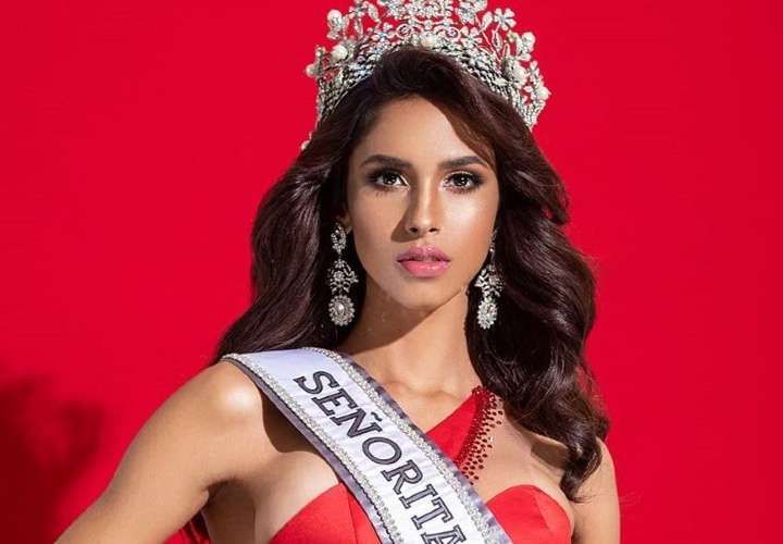 Señorita Panamá pasa la página y busca a su representante para Miss Universo