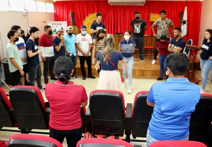 Obra de teatro en Penonomé. Foto / Cortesía Cobre Panamá.