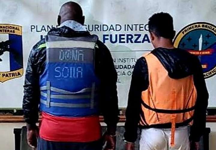 Interceptan lancha cargada con 269 paquetes de droga en Darién 