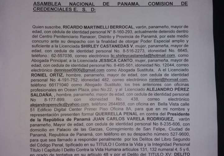 Abogados de Martinelli presentan denuncia penal contra Varela