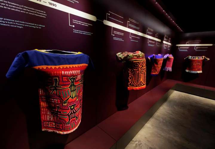 La colorida mola, ícono de la cultura Guna, estrena su museo en Panamá