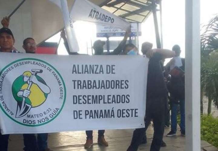 Desempleados de Panamá Oeste piden empleo en Corredor de Las Playas