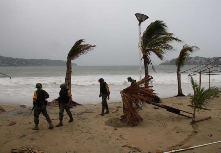 Huracán Elida se fortalece y sube a categoría 2 en el Pacífico mexicano