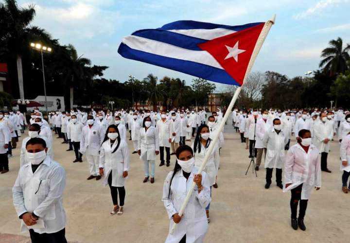 Panameños varados en Cuba exigen vuelo humanitario para ser repatriados