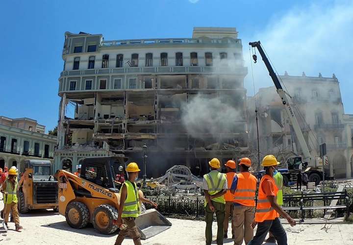 Al menos 22 muertos en la explosión de hotel de lujo en Cuba
