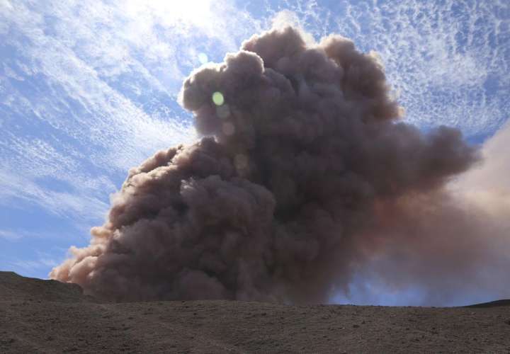 Hawai: Erupción de Kilauea produce lava, gases y sismos