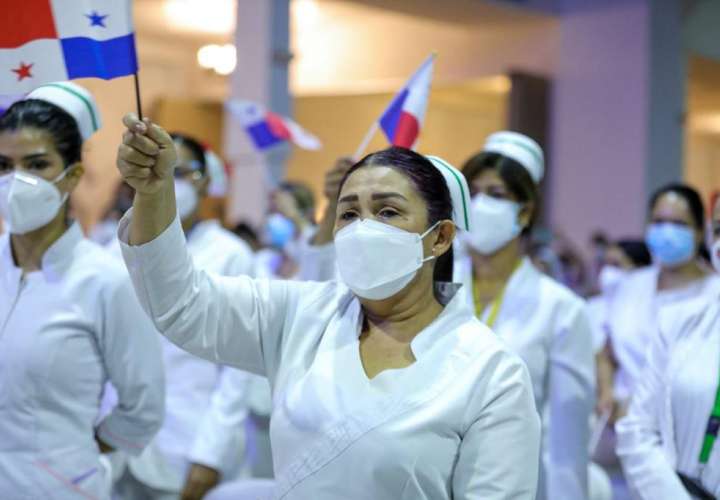 Cortizo: Enfermeras llevan luz de esperanza y mensaje de vida a panameños