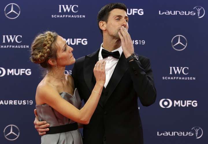 Novak Djokovic gana premio al deportista del año. Foto: AP