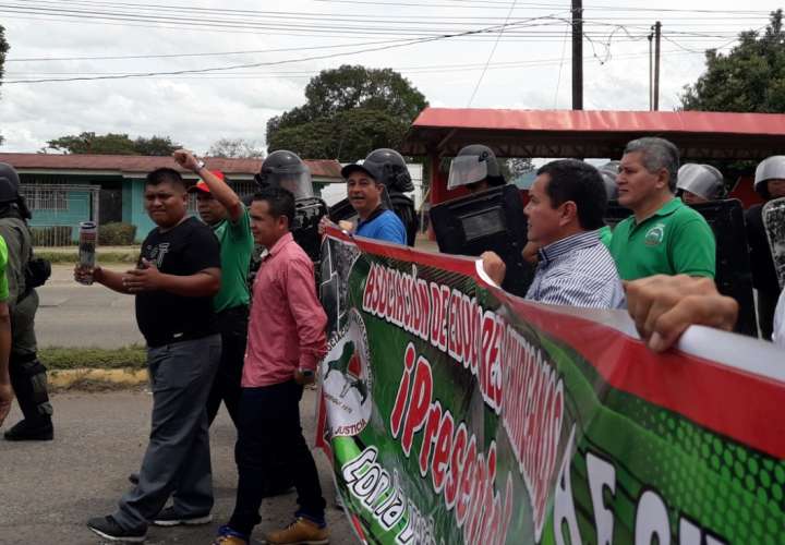 Docentes de Chiriquí y la comarca suspenden el paro