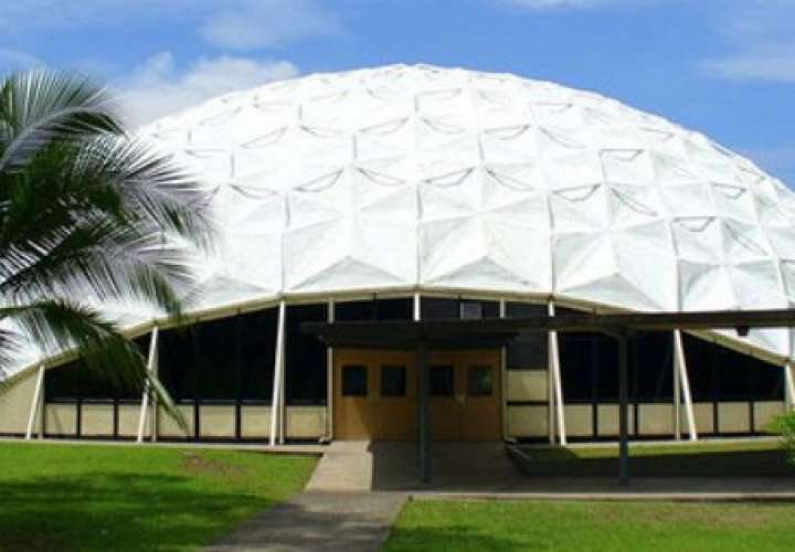Vista general de la parte externa del domo de la Universidad de Panamá.  Foto: siempreeventos.com