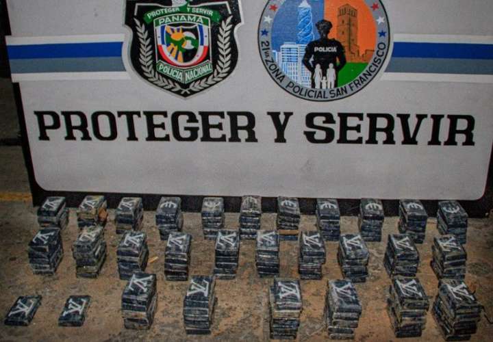 Un detenido por transportar en auto 137 paquetes de droga en Punta Pacífica 