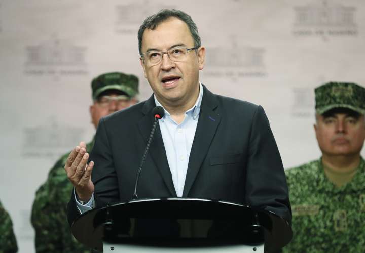 Colombia suspende decreto de cese de fuego con el ELN; piden tregua