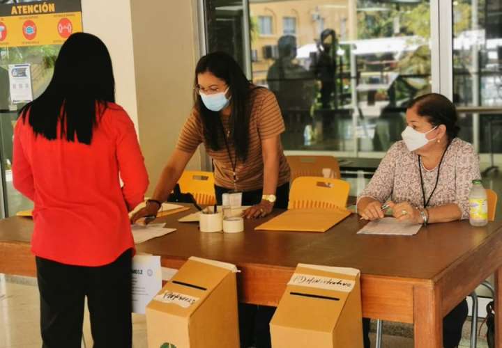 Arranca elecciones para escoger a nuevo Rector y otras autoridades en UP