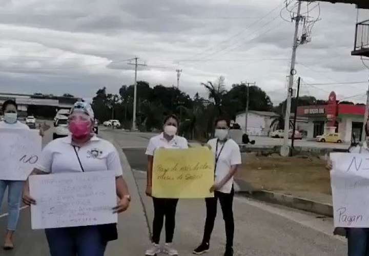 Enfermeras de Veraguas exigen pagos salariales, estabilidad laboral e insumos