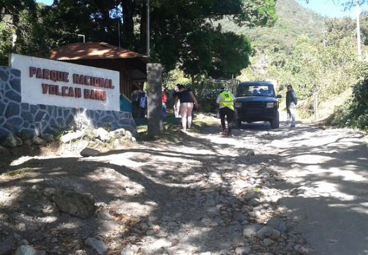 Al Parque Nacional Volcán Barú pueden ingresar 75 turistas y 15 vehículos por día, por el Puesto de Control.