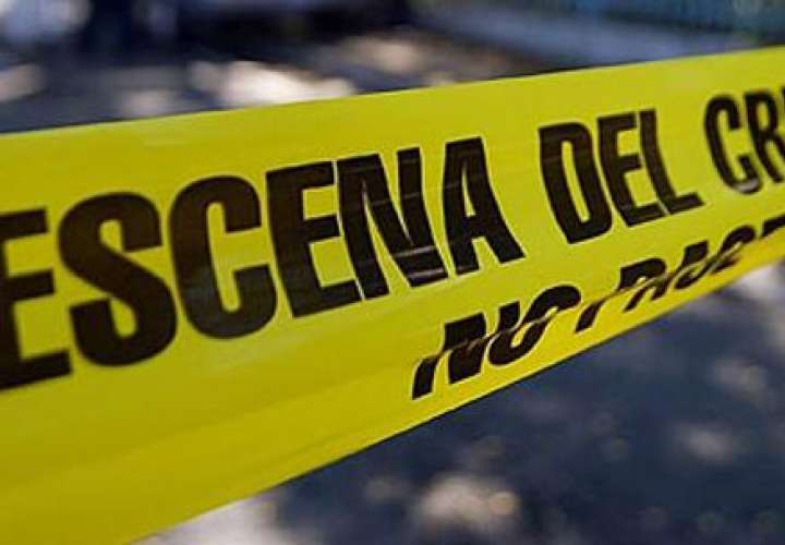 Hallan cuerpo de adolescente con un cuchillo enterrado en el abdomen