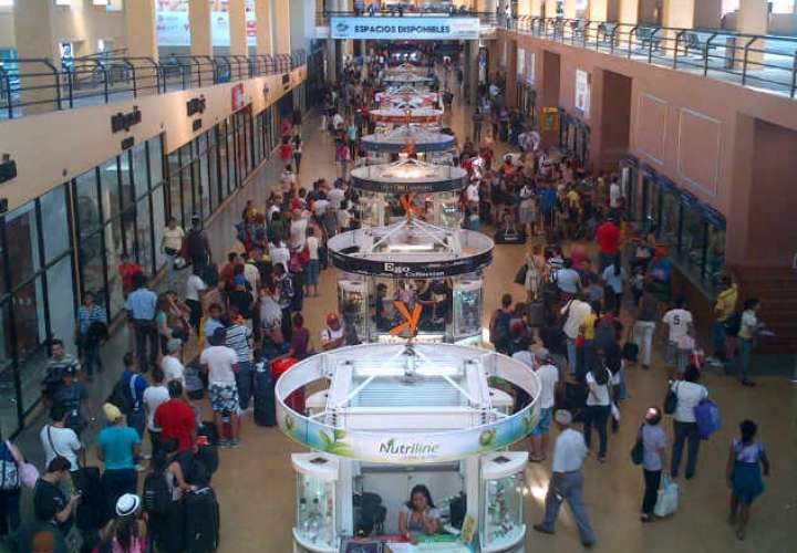 Más de 400 mil panameños viajarán hacia el interior por fiestas patrias