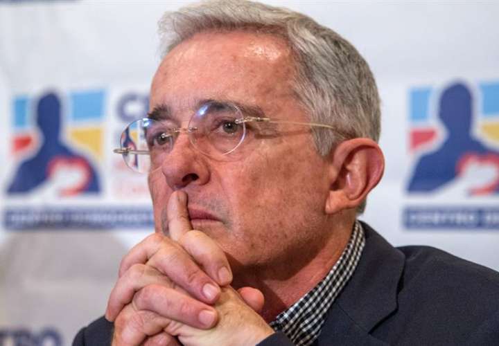 En la imagen, el expresidente y senador colombiano Álvaro Uribe Vélez. EFEArchivo