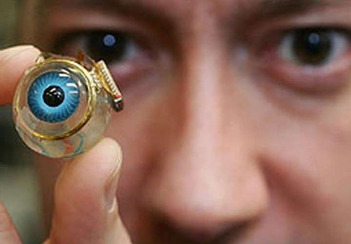 Diseñan ojo robótico que funciona con energía solar y replica la retina humana