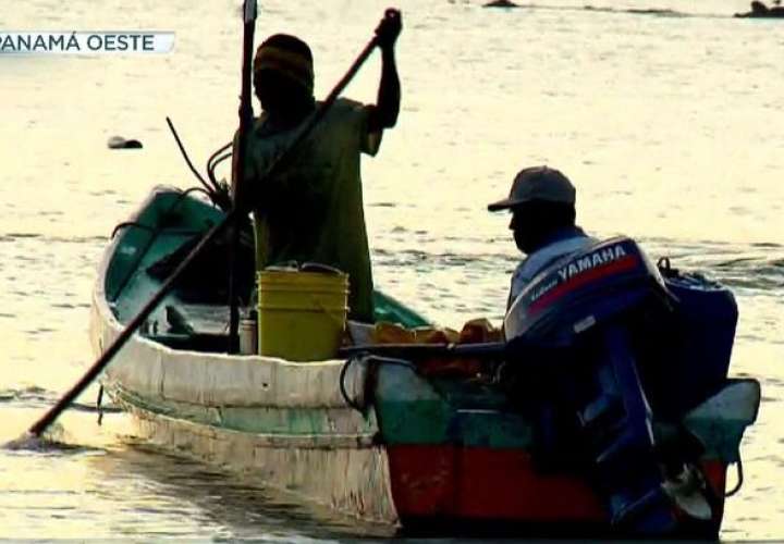 Familiares suplican ayuda para encontrar a pescador desaparecido