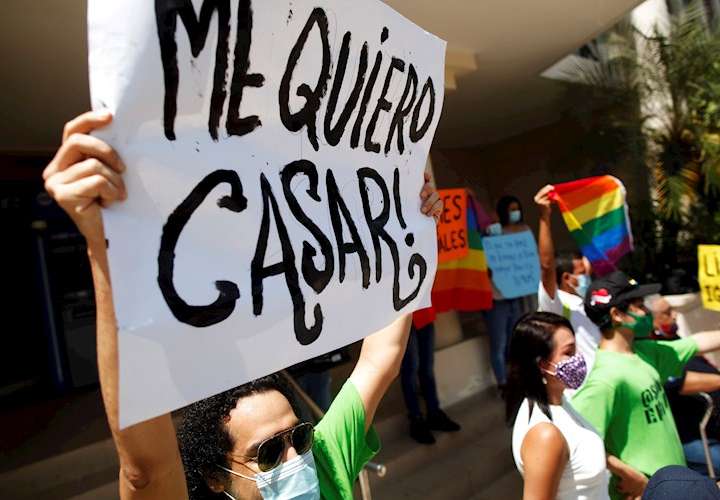 La comunidad LGBTI de Panamá  pide que la Corte Suprema de Justicia emita 