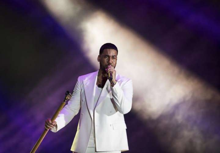 Romeo bate récord en Chile al agendar ocho conciertos seguidos