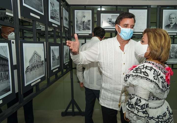 Contraloría General de la República inaugura exposición fotográfica “50 años de historia”