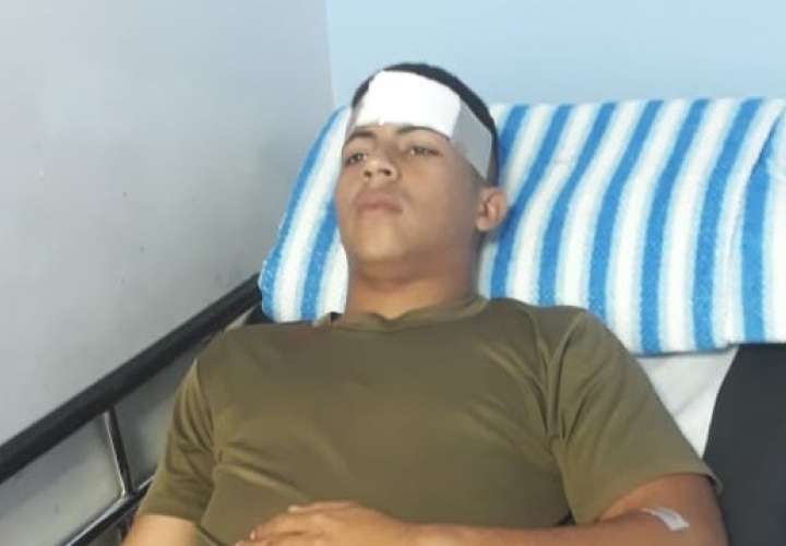 Cuatro fronterizos  heridos por vuelco en Costa Arriba de Colón