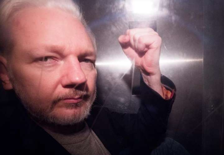 En la imagen se aprecia a el fundador de WikiLeaks, Julian Assange. Foto: EFE