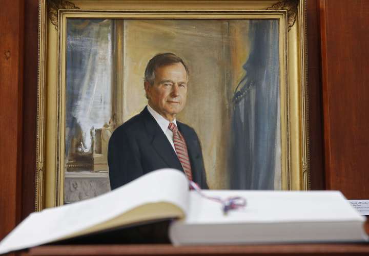 El expresidente George H. W. Bush será homenajeado en el Capitolio de EE.UU.
