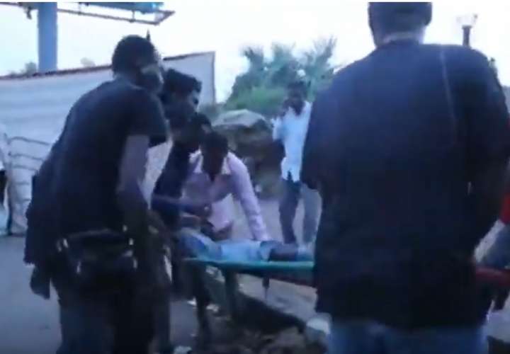 Médicos elevan a 35 el número de muertos por represión de protesta en Sudán
