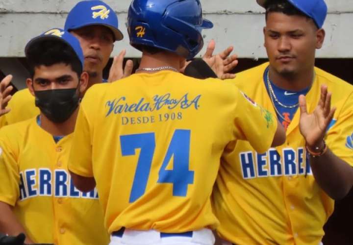 El equipo de Herrera venció ayer a la Preselección Nacional Sub-18. Foto: Fedebeis