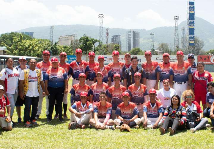 El equipo de las Pequeñas Ligas de Chitré, Herrera representará a Latinoamérica en la Serie Mundial de la categoría intermedia de béisbol. Foto: Cortesía