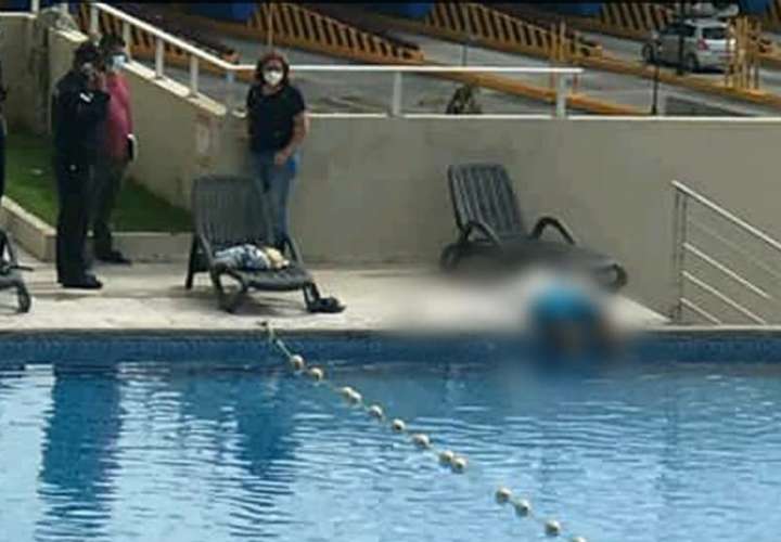 Investigan muerte de hombre cuyo cuerpo fue encontrado en piscina de edificio  