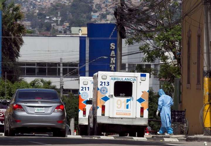 El paciente, de 58 años, procede del departamento de Cortés, norte del país, y acudió a un hospital entre dos y tres semanas después de superar el coronavirus SARS-CoV-2. EFE