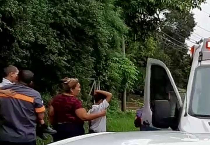 Atropellan hermanitos en Bique cuando regresaban de la escuela