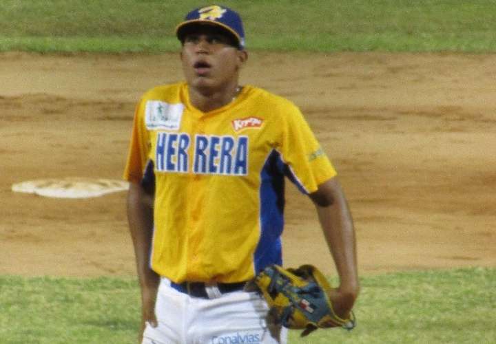 Herreranos lideran en juegos sin ‘hits’