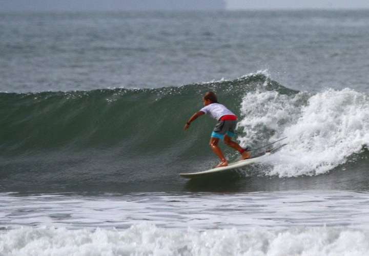 Circuito de surf inicia serie de torneos en Bocas