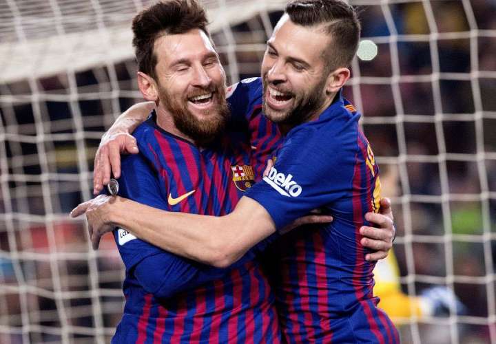 Messi impulsa triunfo catalán