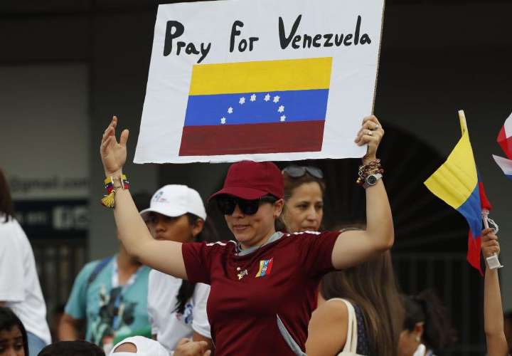 Venezolanos esperan que el papa apoye ‘nueva era’ de Guaidó en Venezuela