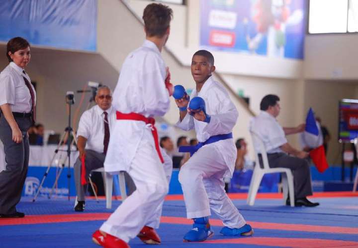 Karatecas de América se dan cita en Panamá