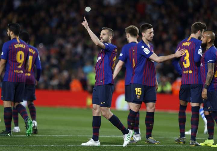 Barça, a un triunfo de liquidar la liga