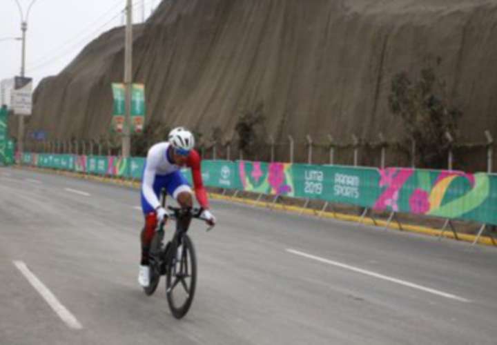 Ciclista Jurado, quinto en Perú