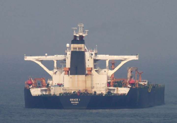 Piden captura de barco petrolero