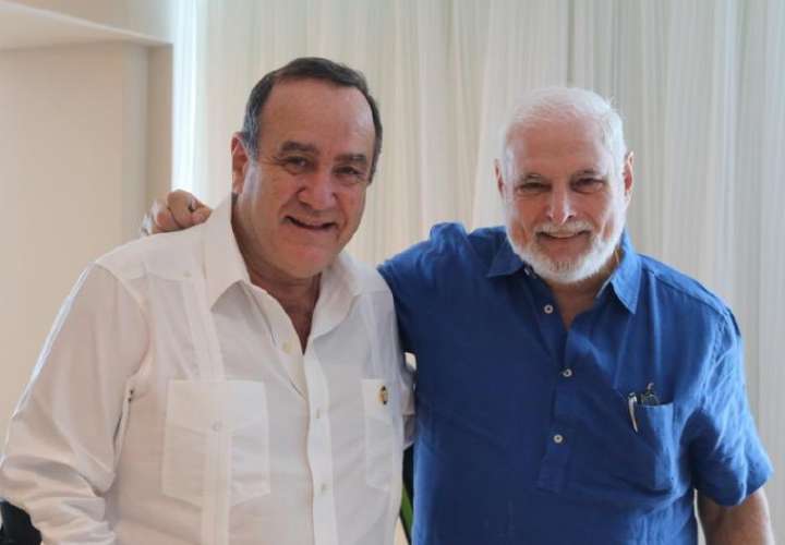 Presidente de Guatemala se reúne con ‘Nito’, ‘El Loco’,  Martín y 'El Toro'