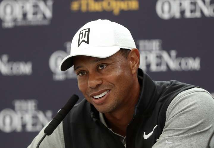 Tiger Woods lanzará sus memorias oficiales