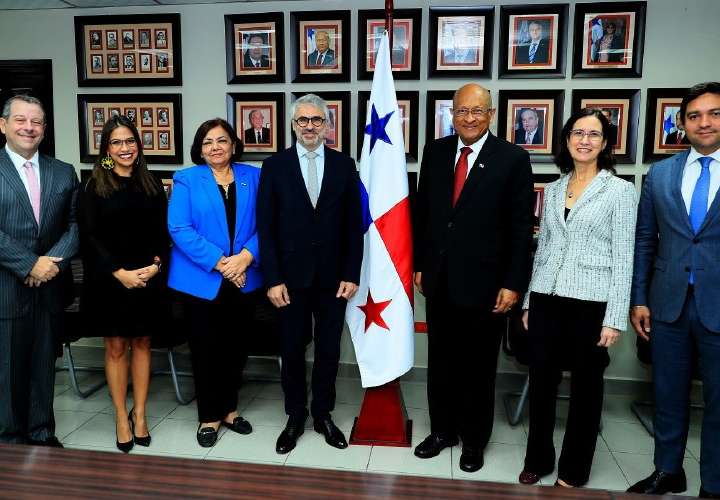 Panamá cumple recomendaciones de OCDE