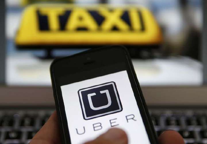 Reactivación de Uber tiene a taxistas echando chispas