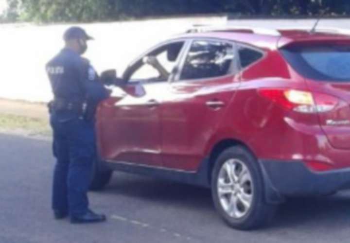 Policía tras pista de banda que roba computadoras de autos Hyundai