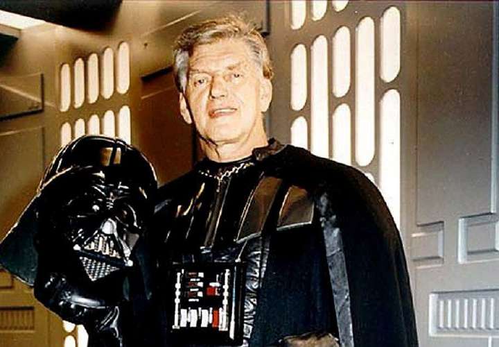 Fallece actor que interpretó a Darth Vader